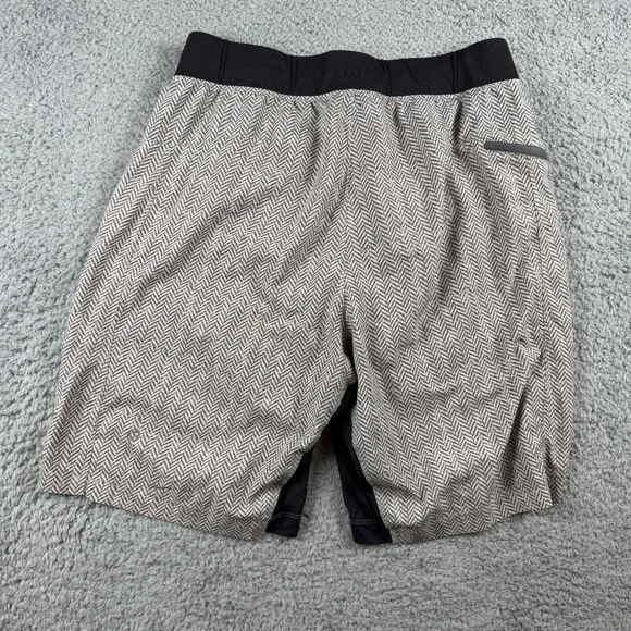 Lululemon T.H.E. Lined Short Mens Grey Stretch Aztec No Tag 28" - Picture 6 of 8